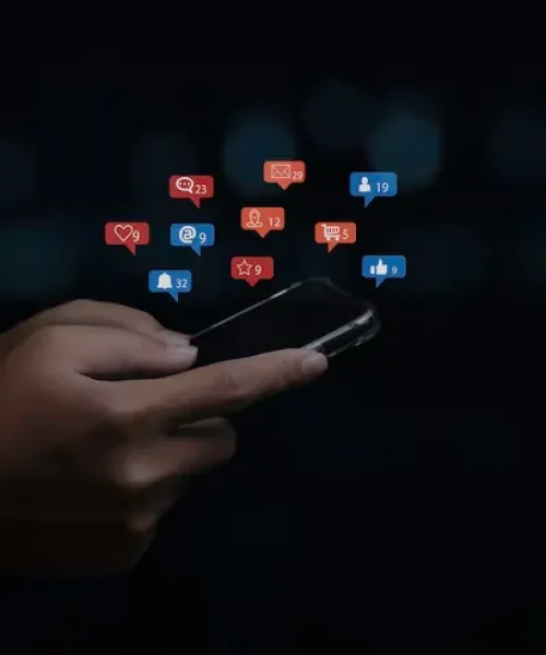 social-media-digital-online-mobile-phone_34683-3098